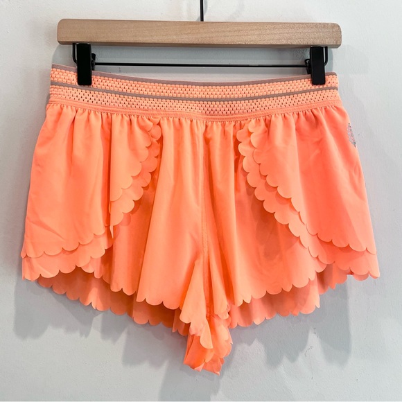 Free People Movement Pretty Lil Scalloped Lightweight Shorts - Picture 1 of 10